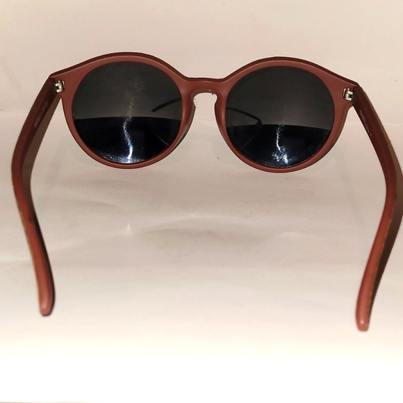 Mens Perverse Wood frame shades ๐ - Picture 3 of 3